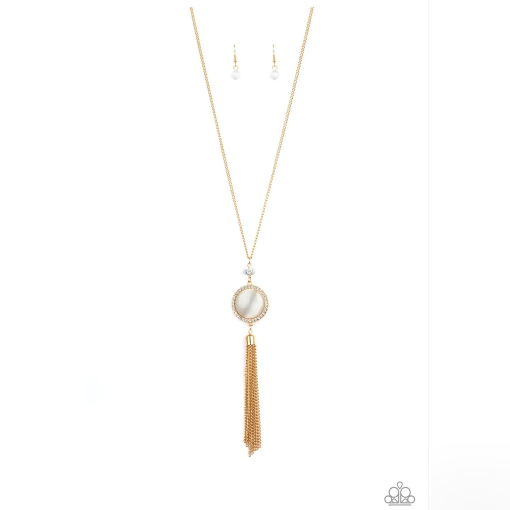 BUNDLE 5 FOR 25. Sparkling Spectacle - Gold Necklace Set
